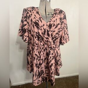 Shein Pink And Black Animal Print Top V-neck Women Size3X Short Sleeve
